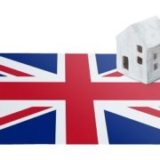 Small house on a flag - Living or migrating to United Kingdom