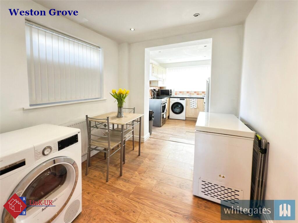 Weston Grove 4